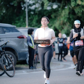 Runner Photo 4115838