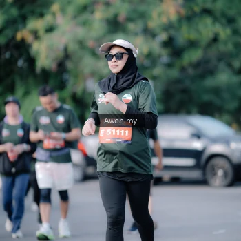 Runner Photo 4115839