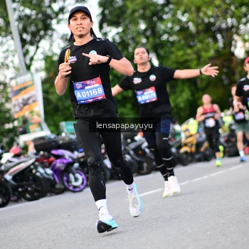 Runner Photo 4115841