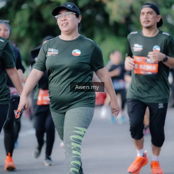 Runner Photo 4115852