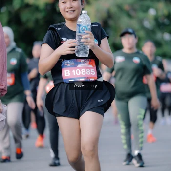 Runner Photo 4115862