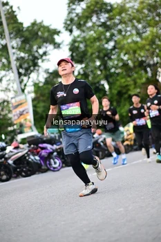 Runner Photo 4115867