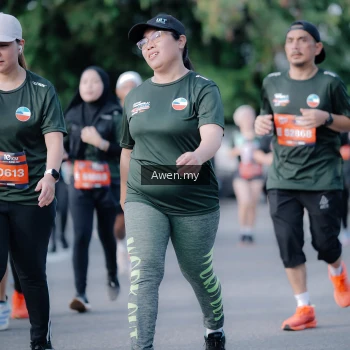 Runner Photo 4115870