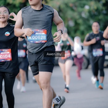 Runner Photo 4115874
