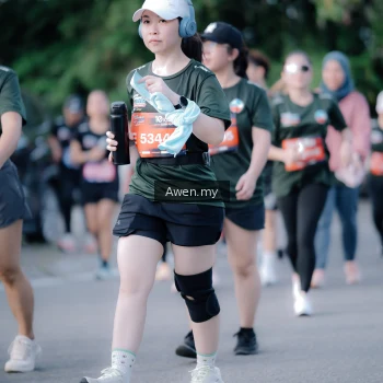Runner Photo 4115888