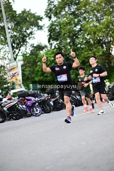 Runner Photo 4115899