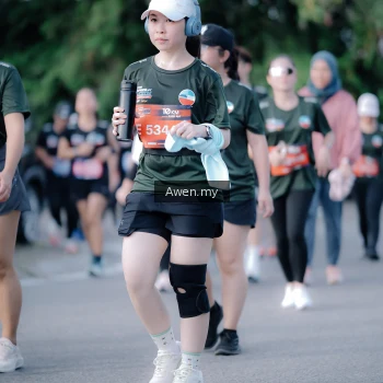 Runner Photo 4115902