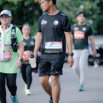 Runner Photo 4115939