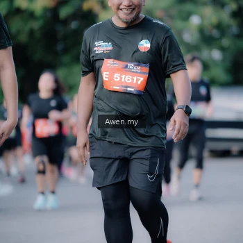 Runner Photo 4115946