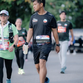 Runner Photo 4115947