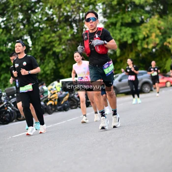 Runner Photo 4115949