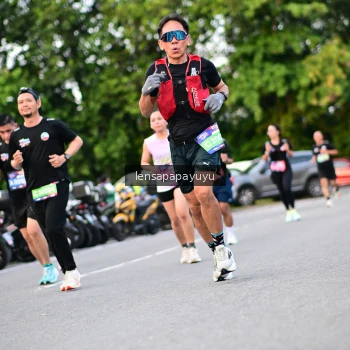 Runner Photo 4115950