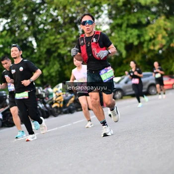 Runner Photo 4115951