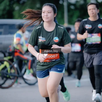 Runner Photo 4115954