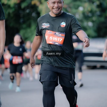Runner Photo 4115963