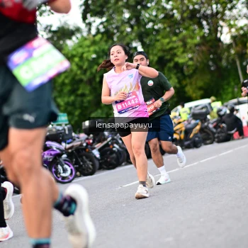 Runner Photo 4115964