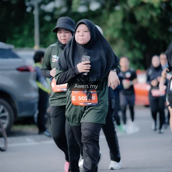 Runner Photo 4115967