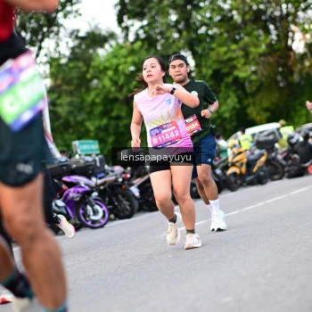 Runner Photo 4115972