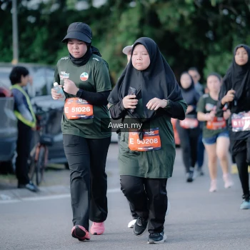 Runner Photo 4115976
