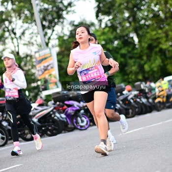 Runner Photo 4115989