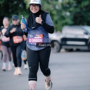 Runner Photo 4115993
