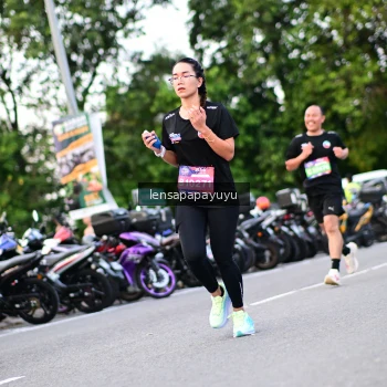 Runner Photo 4115995