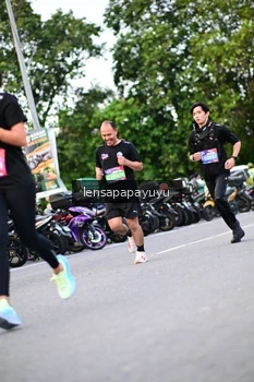 Runner Photo 4115997