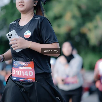 Runner Photo 4115999