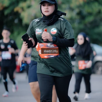 Runner Photo 4116005