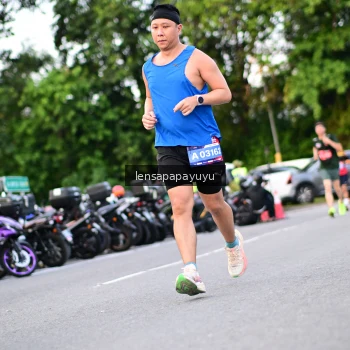 Runner Photo 4116020