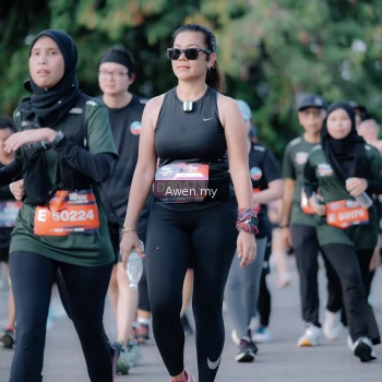 Runner Photo 4116041