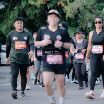 Runner Photo 4116052