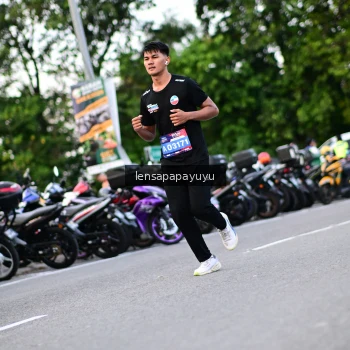 Runner Photo 4116083