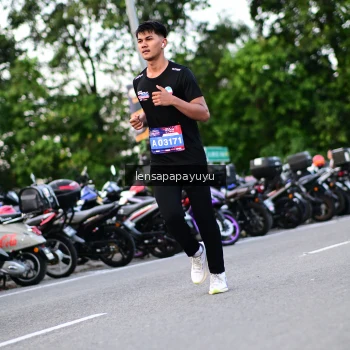 Runner Photo 4116089
