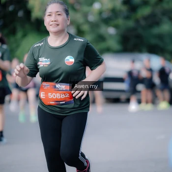 Runner Photo 4116096