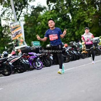 Runner Photo 4116105