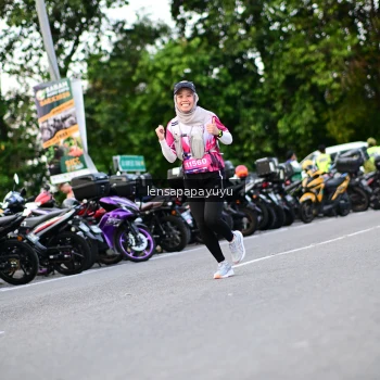 Runner Photo 4116114