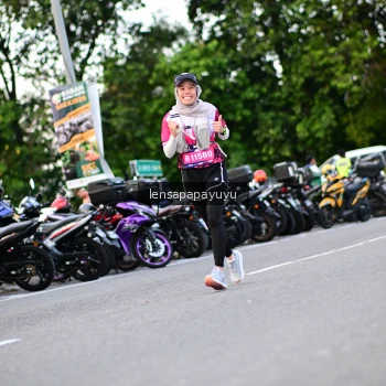 Runner Photo 4116118