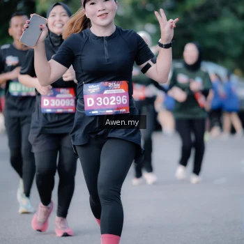 Runner Photo 4116119