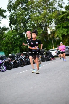 Runner Photo 4116139