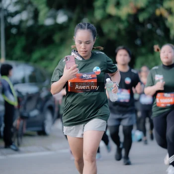 Runner Photo 4116163