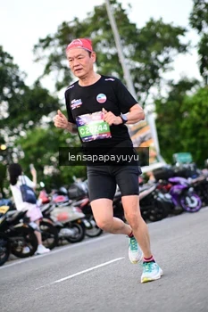Runner Photo 4116164