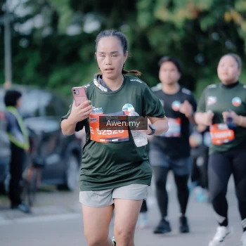 Runner Photo 4116168