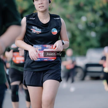Runner Photo 4116172