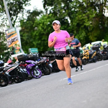Runner Photo 4116178