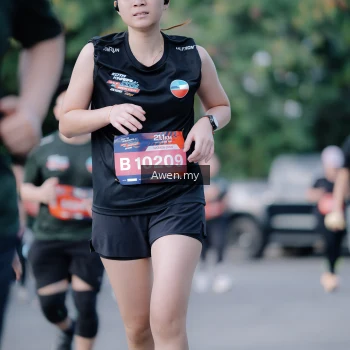 Runner Photo 4116201