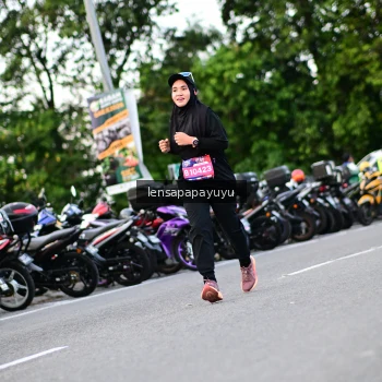 Runner Photo 4116205