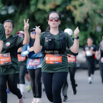 Runner Photo 4116233