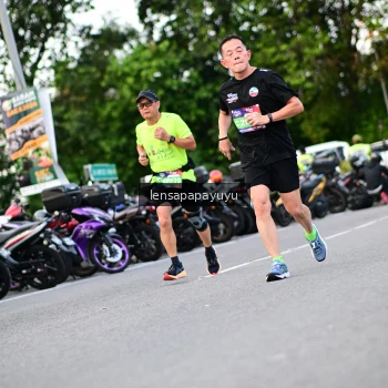 Runner Photo 4116255