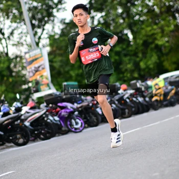 Runner Photo 4116292